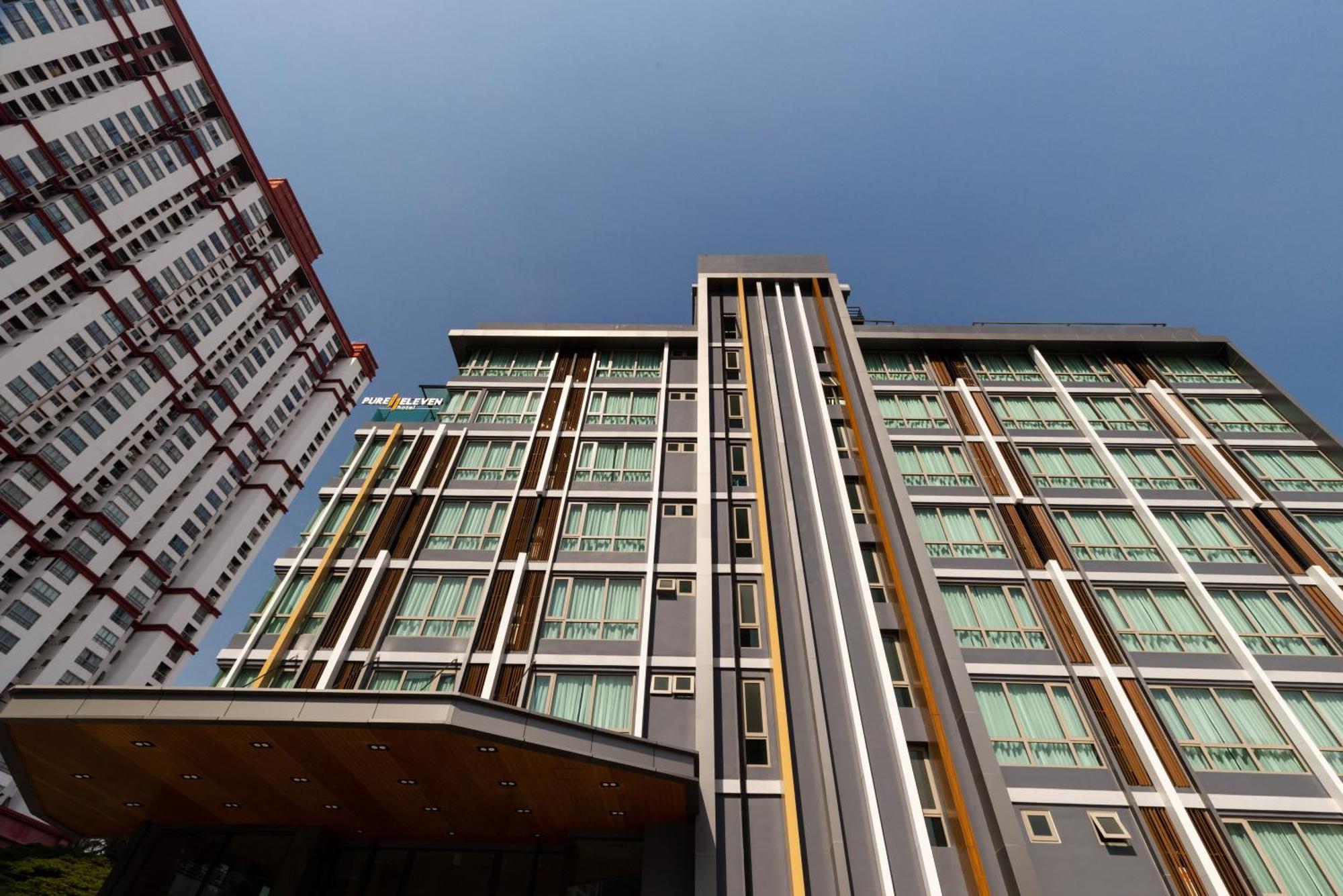 Pure Eleven Hotel Bangkok Makkasan Екстериор снимка