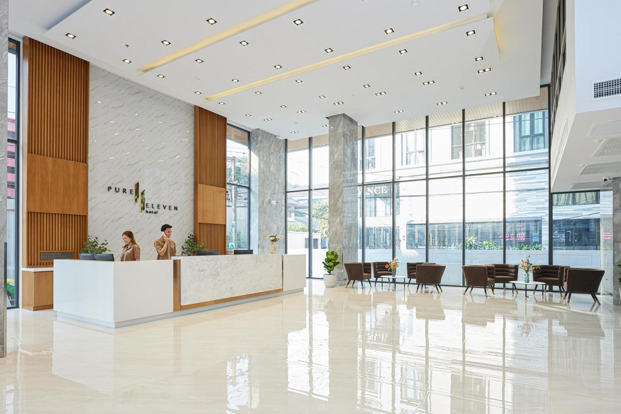 Pure Eleven Hotel Bangkok Makkasan Екстериор снимка