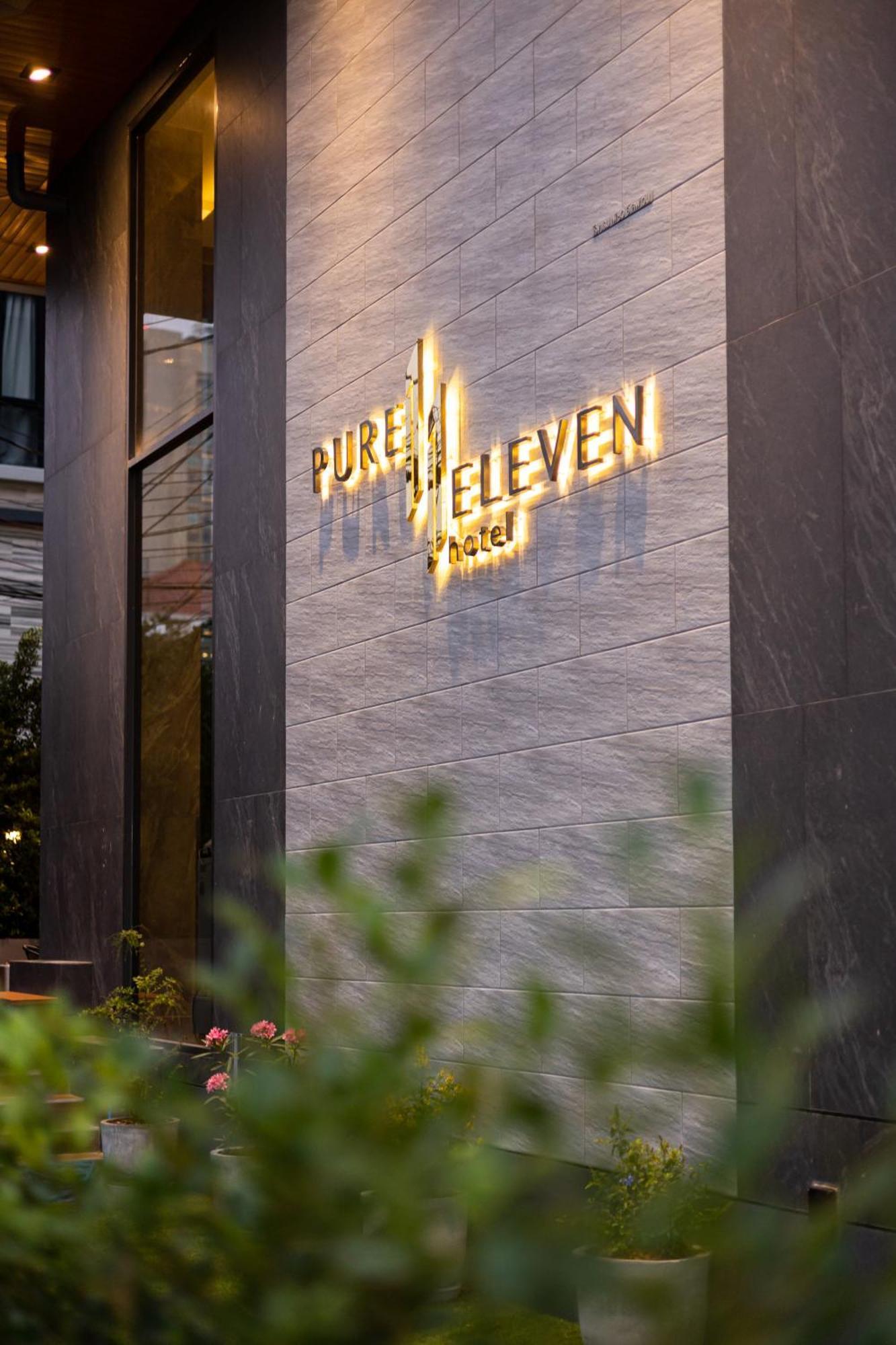 Pure Eleven Hotel Bangkok Makkasan Екстериор снимка