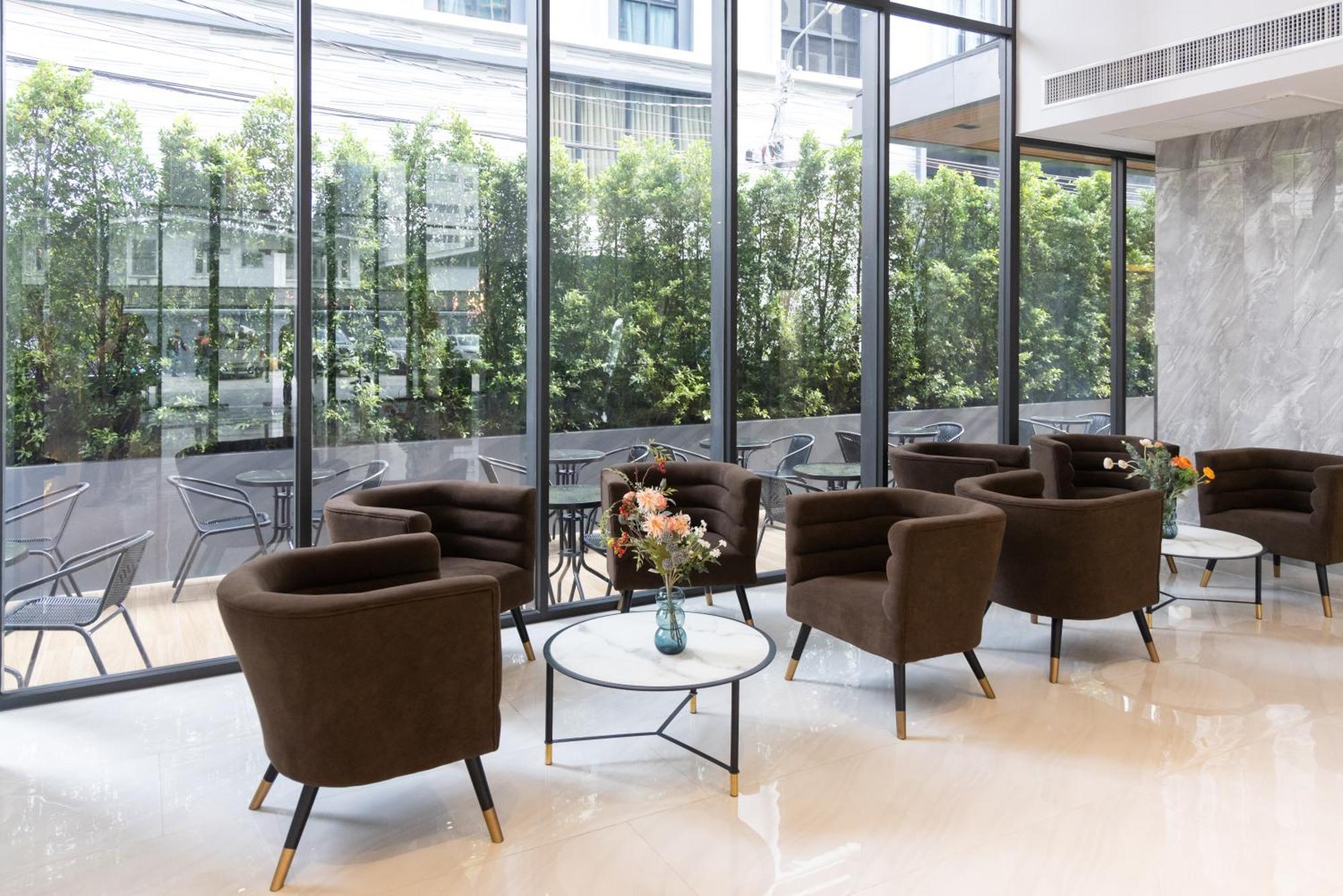 Pure Eleven Hotel Bangkok Makkasan Екстериор снимка